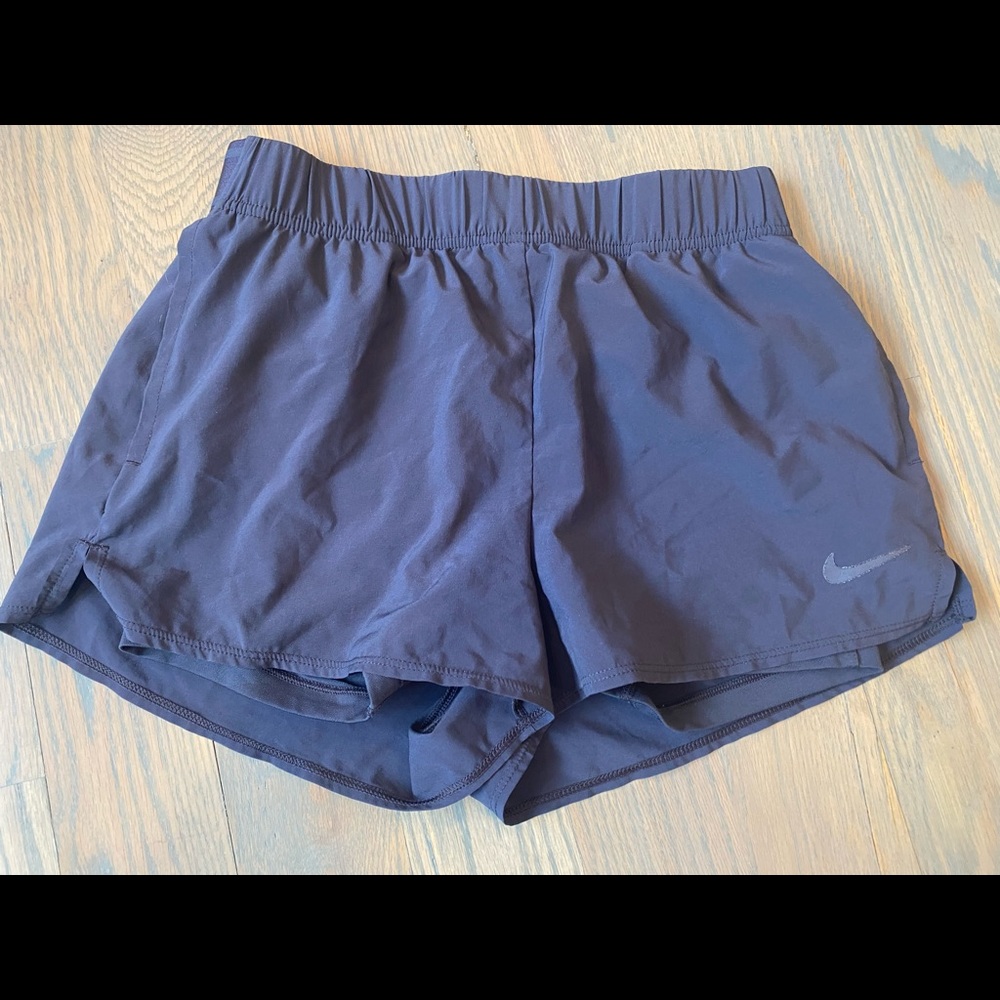 Nike women shorts size XS